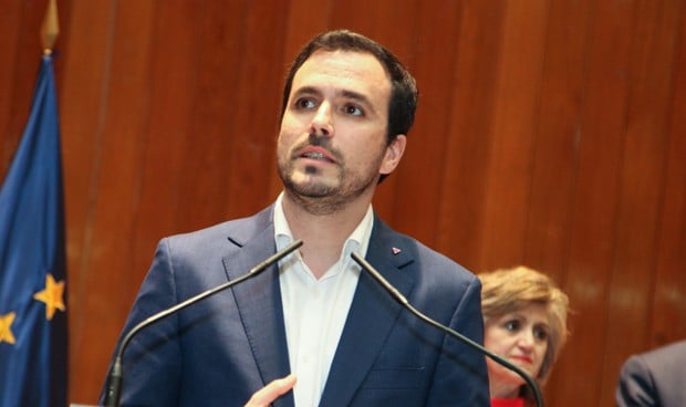 Garzón anuncia que quiere regular la publicidad de las casas de apuestas