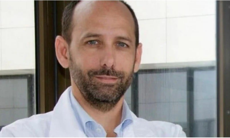Gran Canaria premia el mérito y la aportación de un oncólogo cubano