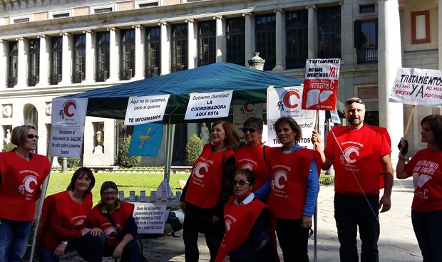 Hepatitis C: polémica con la petición de dimisiones en el comité nacional