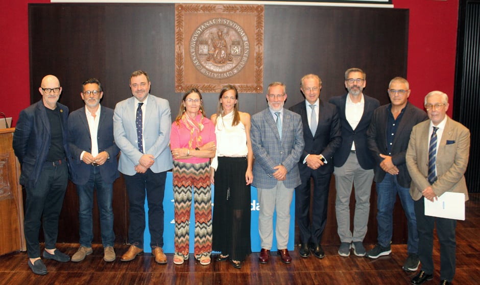 La Cátedra Asisa en Ciencia y Tecnología Médica Aplicada de la Universidad de Zaragoza celebra la sesión inaugural del curso académico 2024