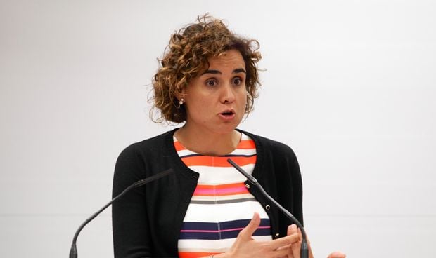 La ministra habla de la EMA en el Círculo Ecuestre de Barcelona