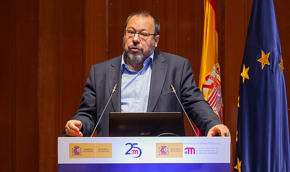 César Hernández, director de la cartera común de servicios del SNS, avanza los retos del RD de tecnología sanitaria.