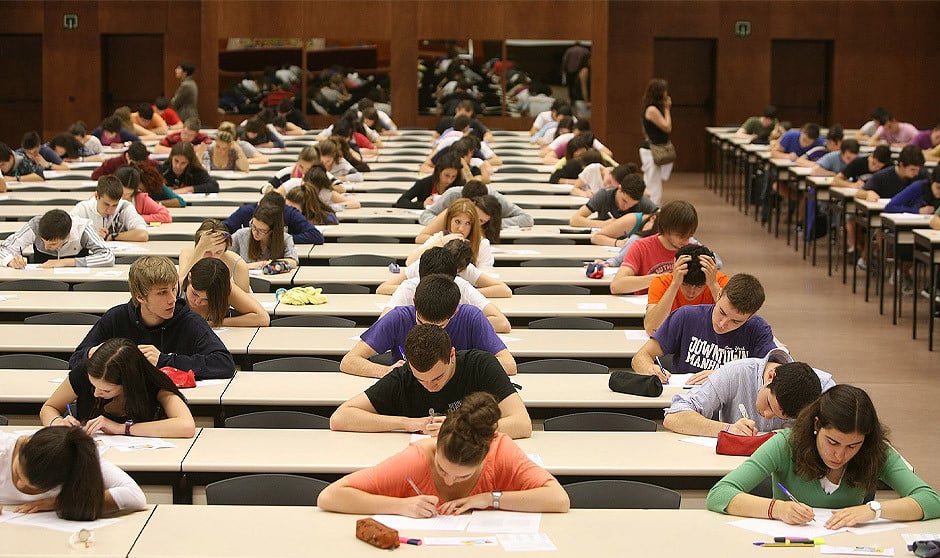 La sala de corrección del examen MIR ya tiene capitán