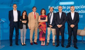 Carlos Mascías, Rosa Díaz, Juan Abarca, Marta Villanueva, Miguel de la Fuente, Patxi Amutio y Andoni Lorenzo.