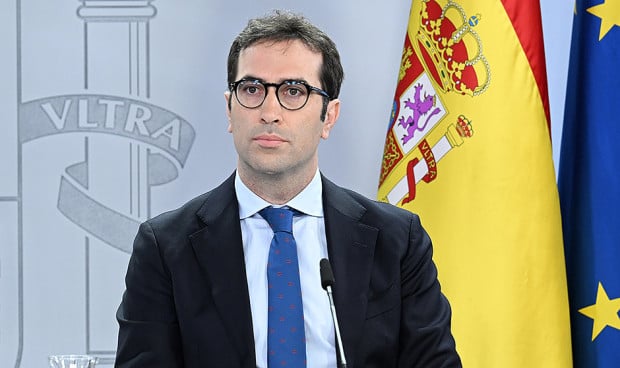 Carlos Cuerpo, ministro de Economía, da el 'sí' a las 37,5 horas en sanidad.