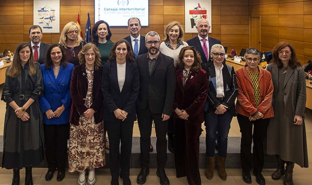 Las Consejerías de Sanidad de las comunidades autónomas se unen contra el déficit de profesionales sanitarios