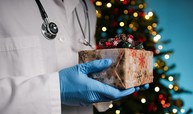 Cenas de Navidad en el hospital sin clasismo profesional: "Entramos todos"