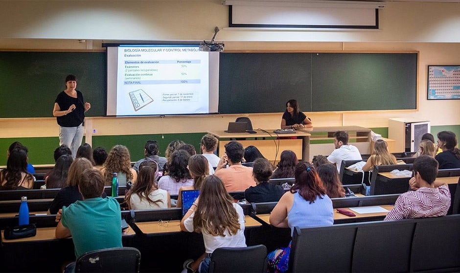  Clase de Medicina en la Universitat de les Illes Balears.