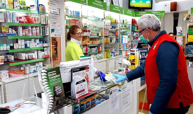 Dos farmacéuticos detallan cómo se ha dejado atrás el mito de que el fármaco genérico es peor que el de marca y señalan el kit de la cuestión