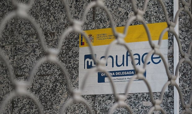 Los funcionarios, esperanzados ante un nuevo Muface: "No nos abandonarán"