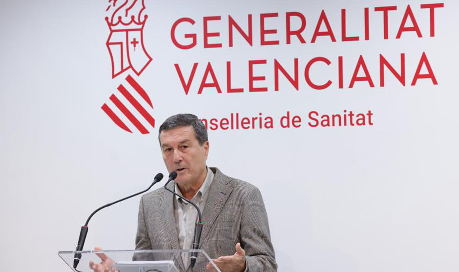 Los sanitarios valencianos ganan libertad para acceder a áreas restringidas