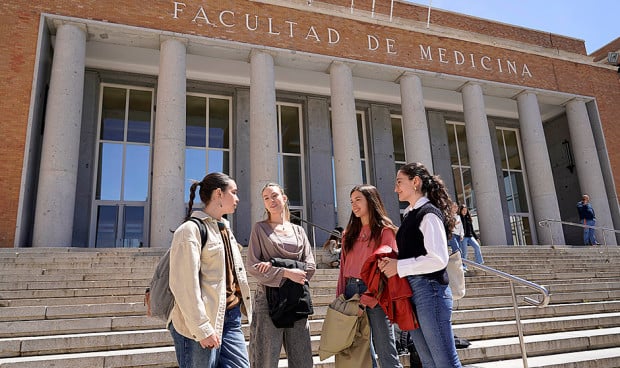 La Universidad Complutense se lleva la nota de corte más alta para entrar a Medicina en el curso 2024/2025