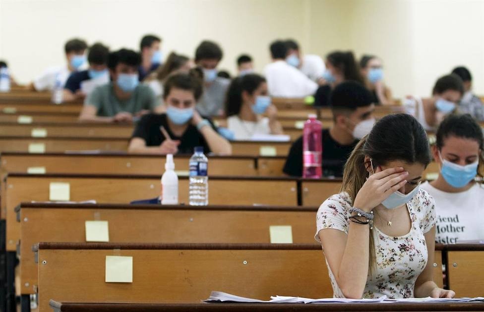 Mandamientos antes del MIR: "Huir de todo lo que nos recuerde al examen"