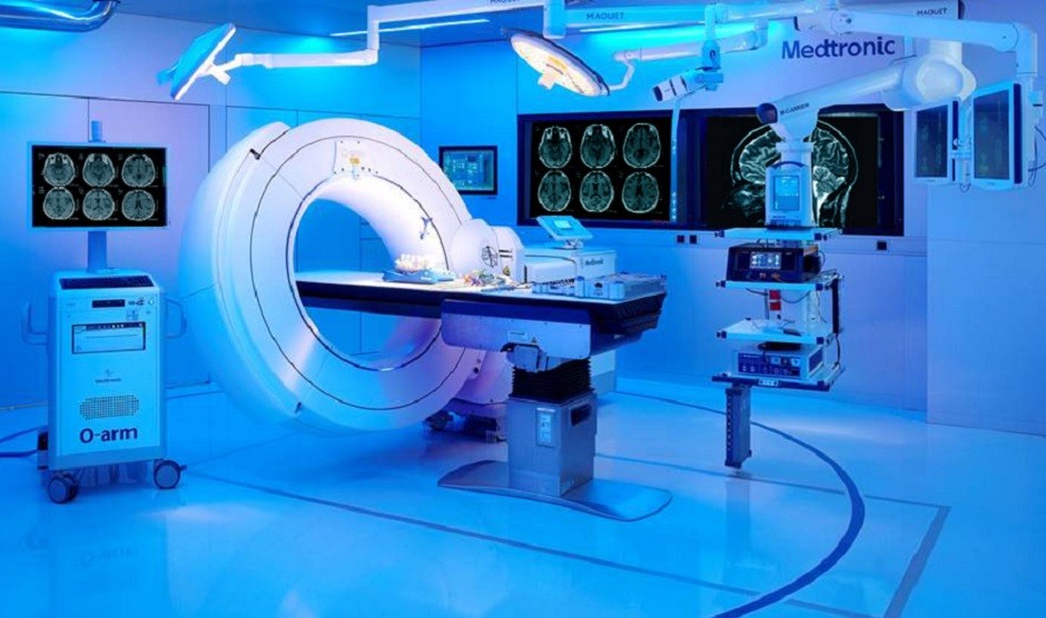 Medtronic eleva a "referencia en Neurocirugía" al hospital HM San Francisco