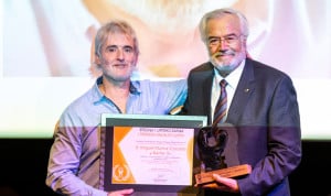 Miguel Muñoz-Cruzado y Barba, premio a fisioterapeuta del año por integrar a fisioterapia en la Estrategia de Salud Mental