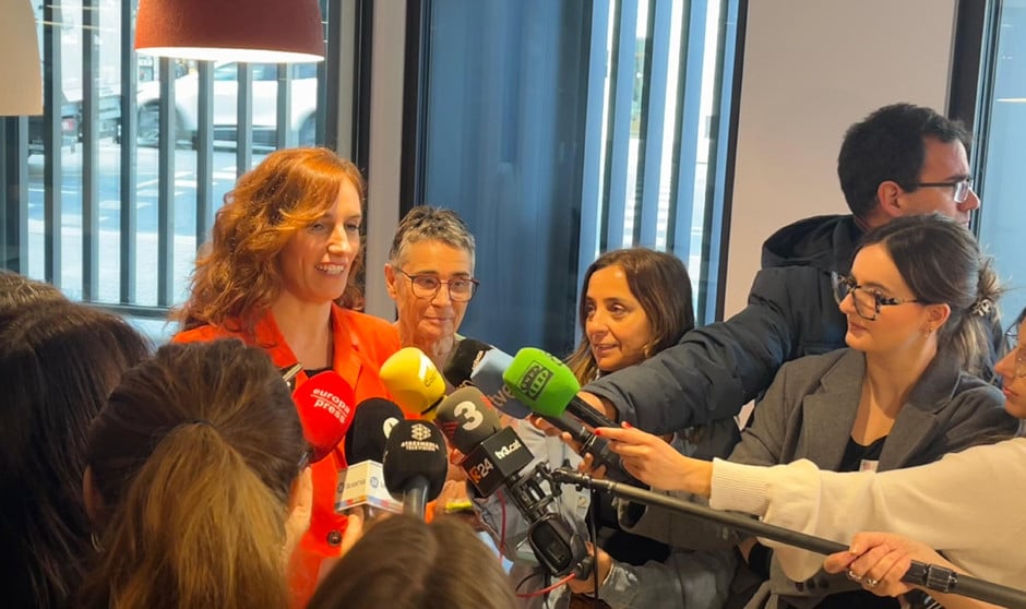 La ministra de Sanidad, Mónica García, se pronuncia sobre un posible traspaso de la homologación médica a Cataluña