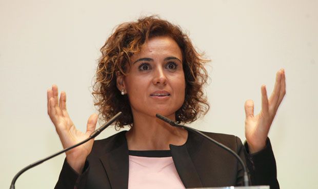 Montserrat puede ganar más de diputada rasa que de ministra