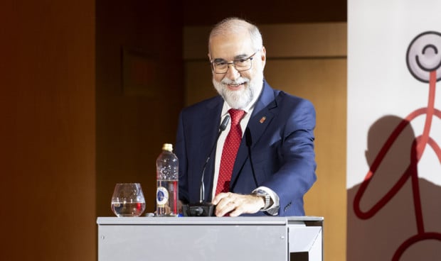 Domínguez aprueba la Estrategia de Humanización del Sistema Sanitario Público de Navarra 2024-2028