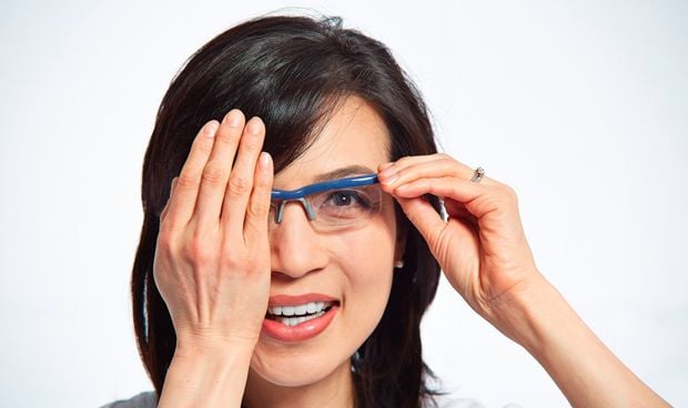 Prohíben la promoción de unas gafas autograduables “diseñadas en