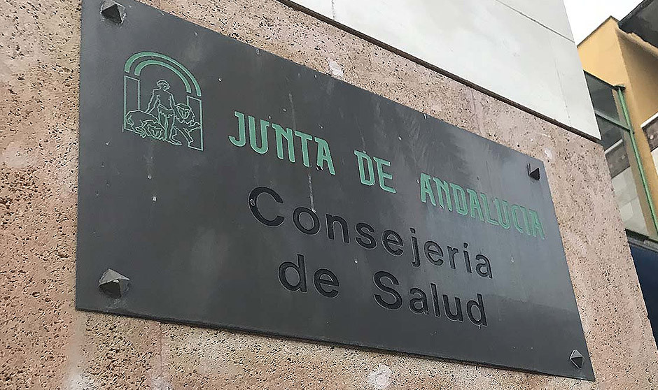 Consejería de Salud de la Junta de Andalucía y el nombramiento de vocales del Comité de Bioética