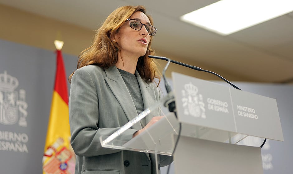  Mónica García, ministra de Sanidad, consuma el cerco a la venta de 'vapers' y la publicidad de tabaco 