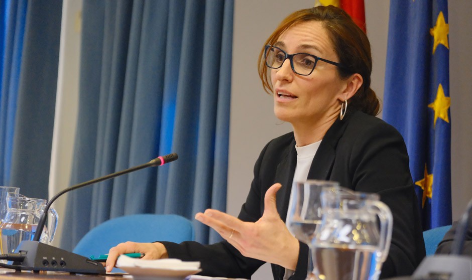 Mónica García, ministra de Sanidad,regulará "en próximos meses" la prescripción de cannabis medicinal.