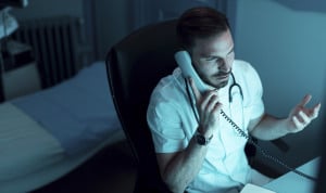 Soy médico de UCI: mis 5 imprescindibles para sobrevivir a una guardia