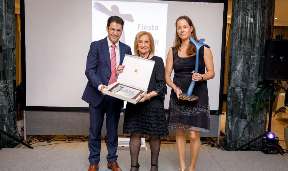 Rosa Llull recibe el Premio Rosa del Mar 2024. 