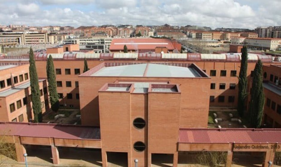 Un doble grado sanitario supera la nota de corte de Medicina en Salamanca