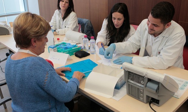 Uno de cada 5 MIR de tercer año no volvería a elegir la carrera de Medicina