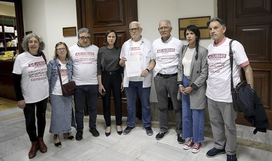 La Enfermería se beneficiaría de una Proposición de Ley de Podemos para no penalizar la jubilación anticipada de personas con más de 40 años cotizados